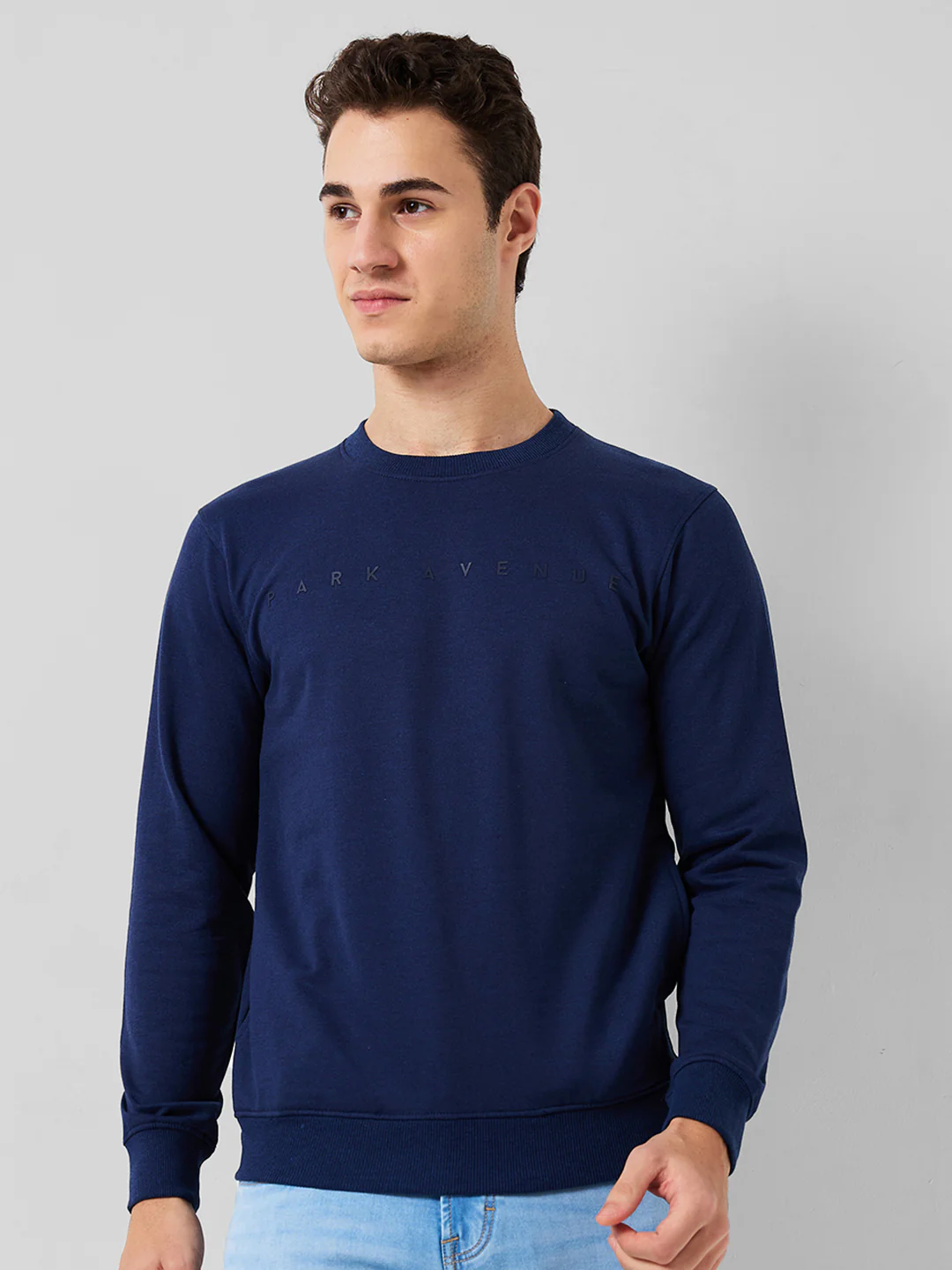 Park Avenue Men Blue Solid Slim Fit Cotton Blend Sweatshirt