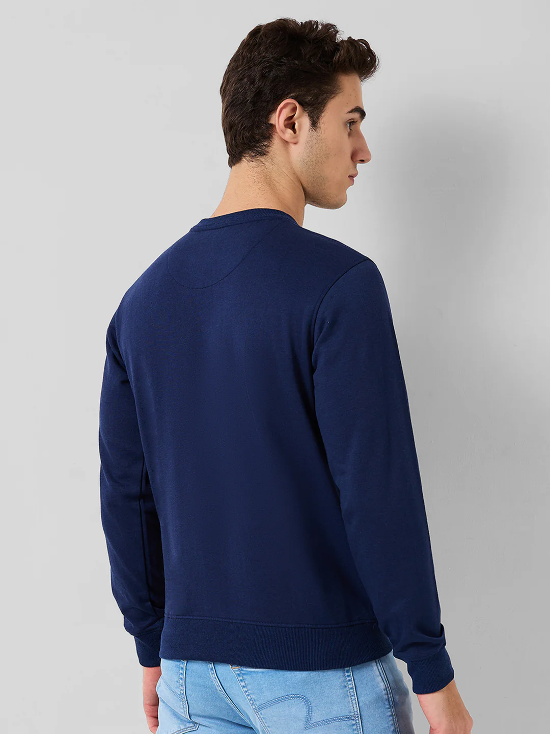 Park Avenue Men Blue Solid Slim Fit Cotton Blend Sweatshirt - Image 3