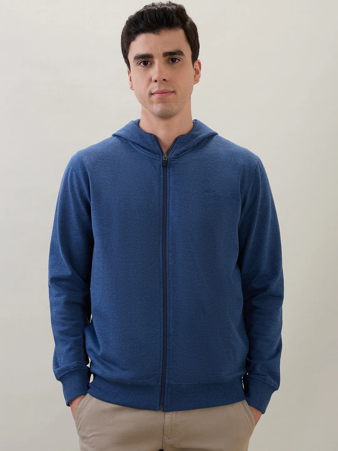 Park Avenue Men Blue Solid Slim Fit Cotton Blend Sweatshirt