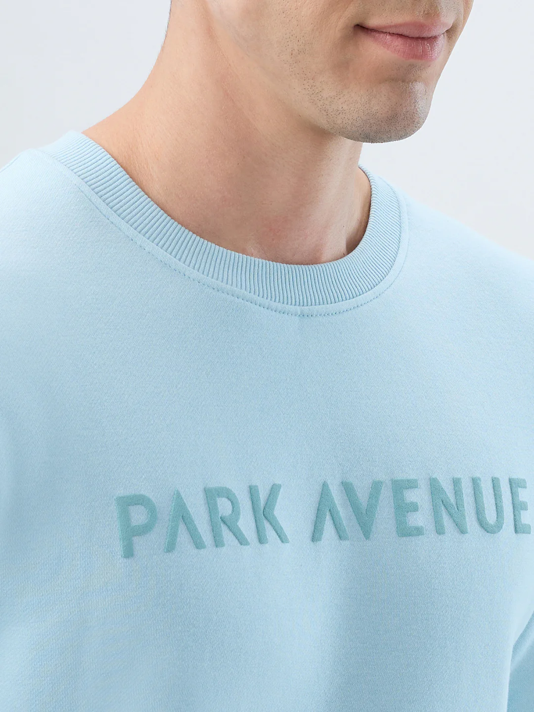 Park Avenue Men Blue Solid Slim Fit Cotton Blend Sweatshirt - Image 6