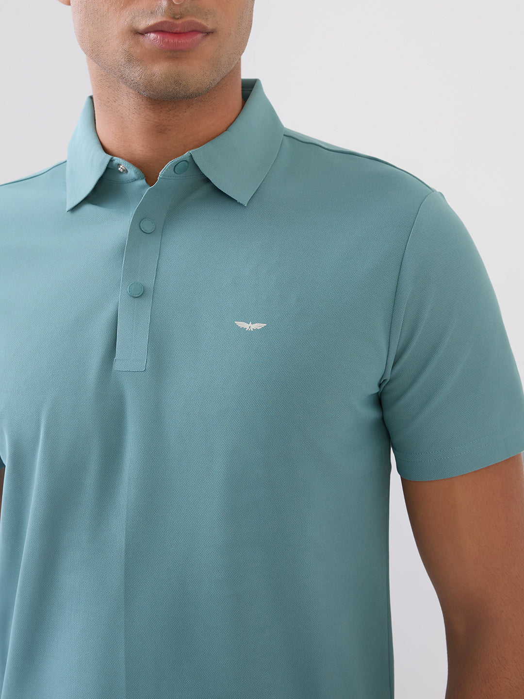 Park Avenue Men Blue Solid Slim Fit Cotton Blend T-Shirt - Image 7