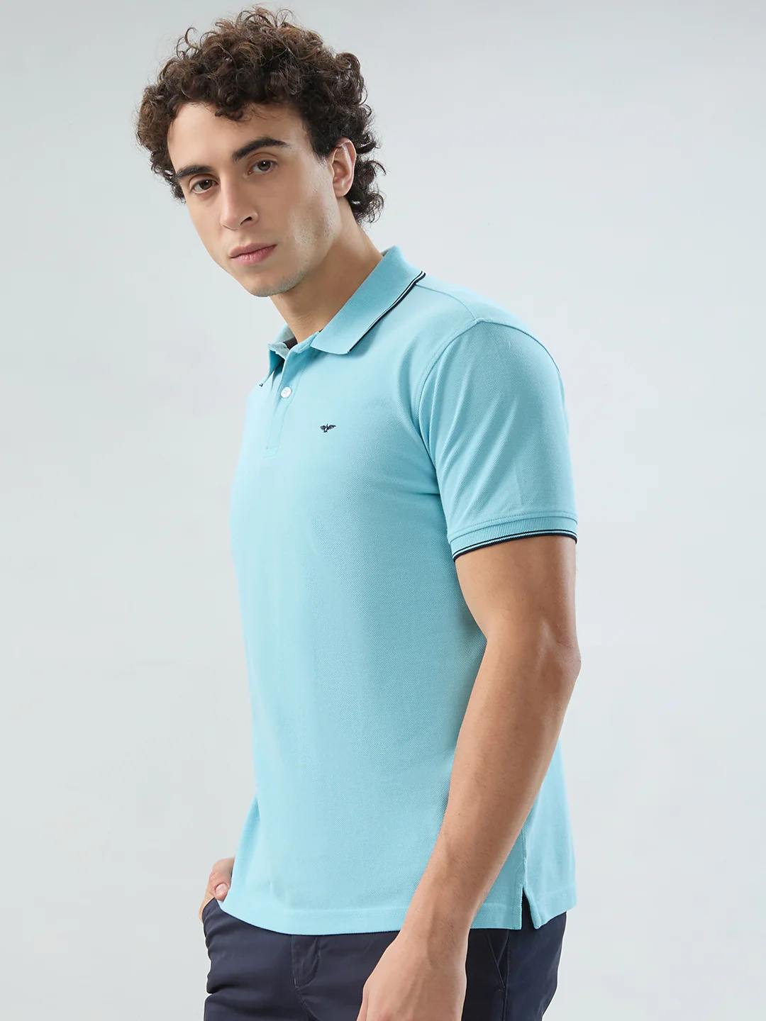 Park Avenue Men Blue Solid Slim Fit Cotton Blend T-shirt - Image 3