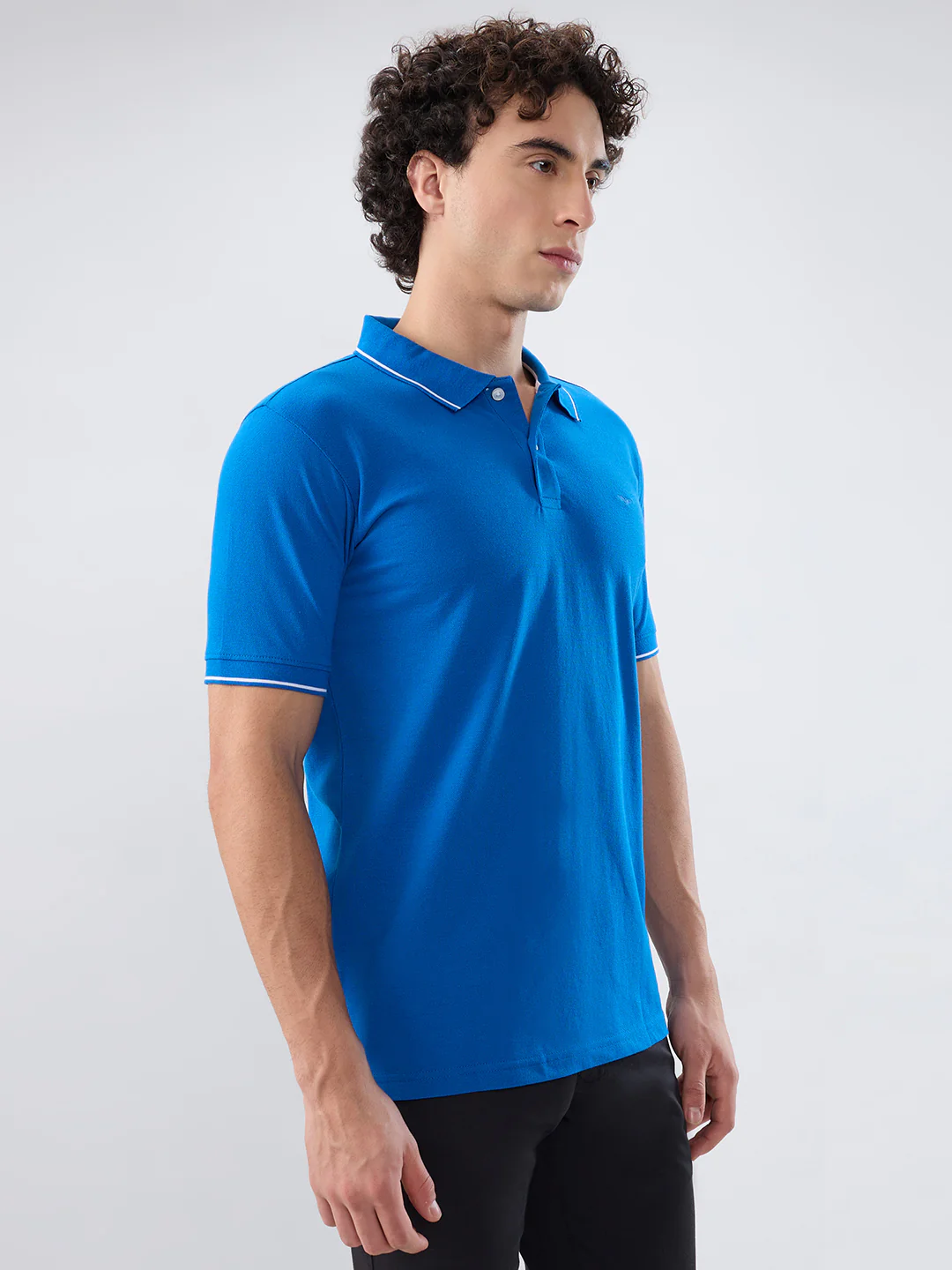 Park Avenue Men Blue Solid Slim Fit Cotton Blend T-shirt - Image 2