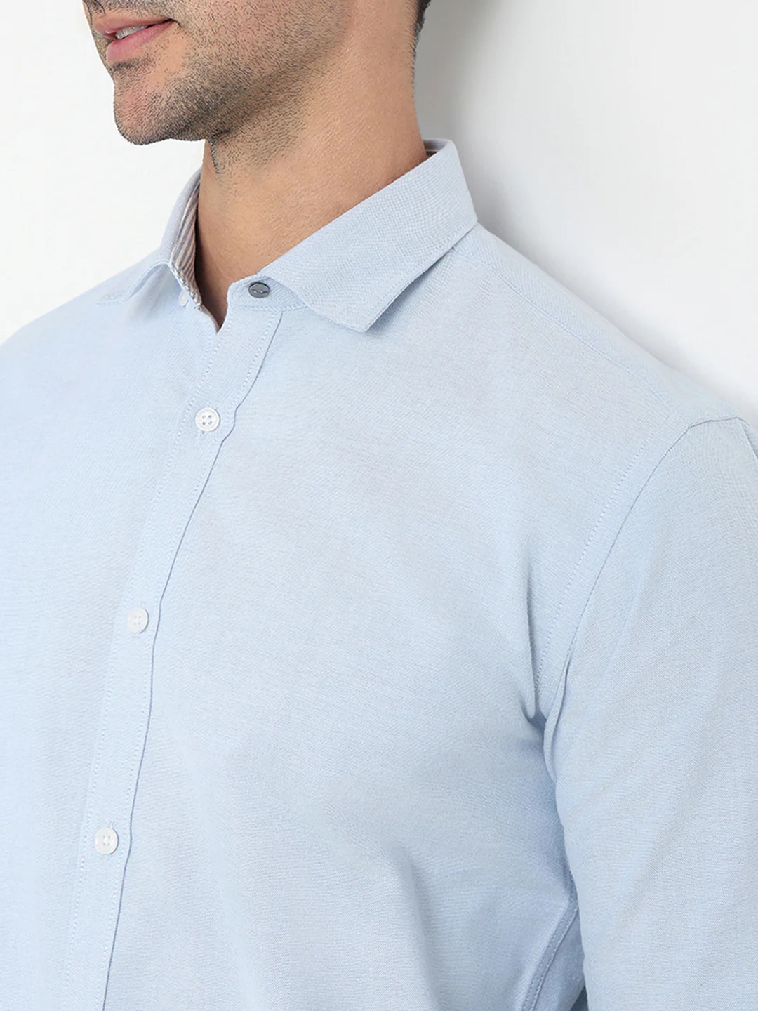Park Avenue Men Blue Solid Slim Fit Cotton Full Sleeve Casual Shirt - Image 6