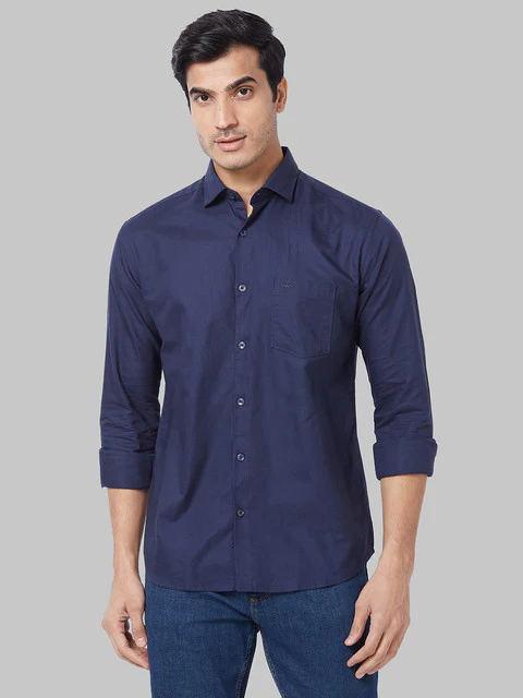 Park Avenue Men Blue Solid Slim Fit Cotton Shirt