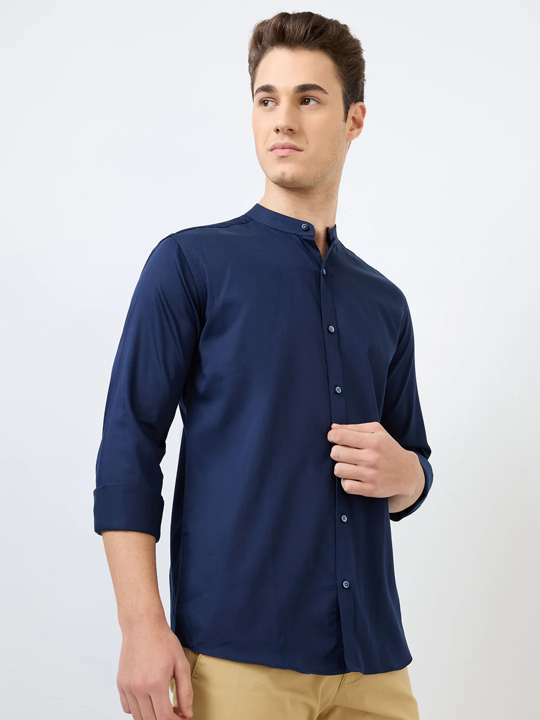 Park Avenue Men Blue Solid Slim Fit Cotton Shirt - Image 2