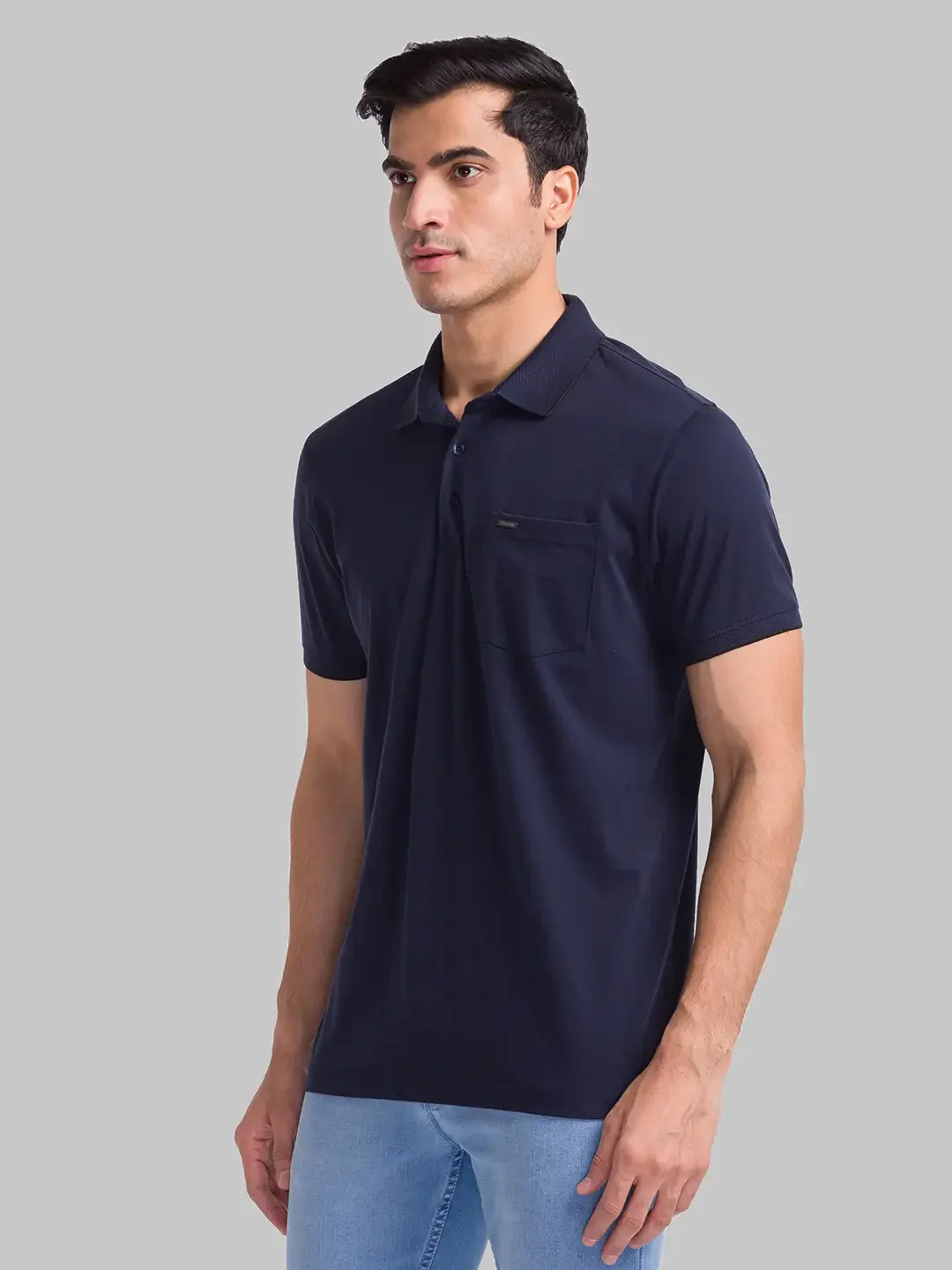 Park Avenue Men Blue Solid Slim Fit Cotton T-Shirt - Image 3