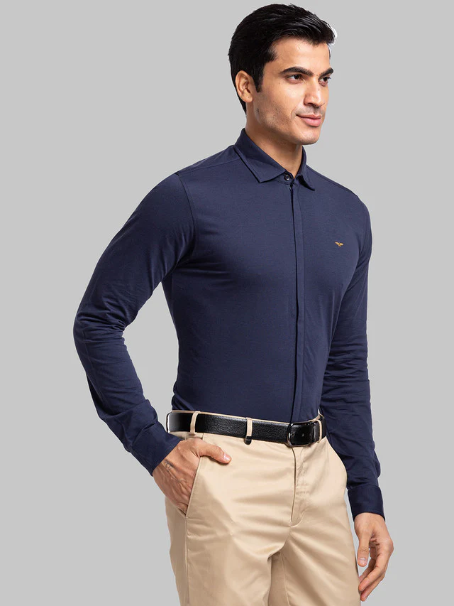 Park Avenue Men Blue Solid Slim Fit Full Sleeve Narrow Collar Shirt - Image 2