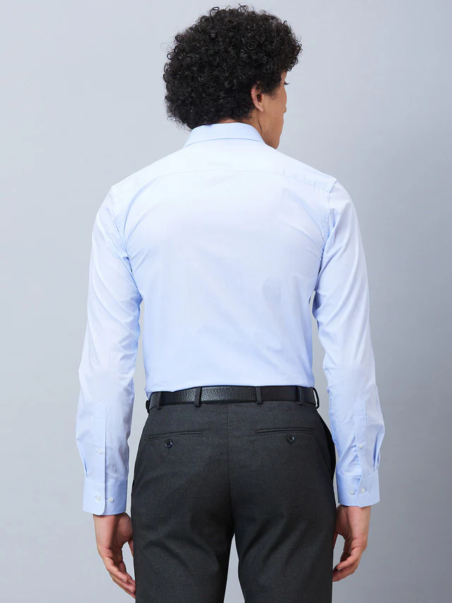 Park Avenue Men Blue Solid Slim Fit Full Sleeve Semi Cut Away Collar Shirt - Image 4
