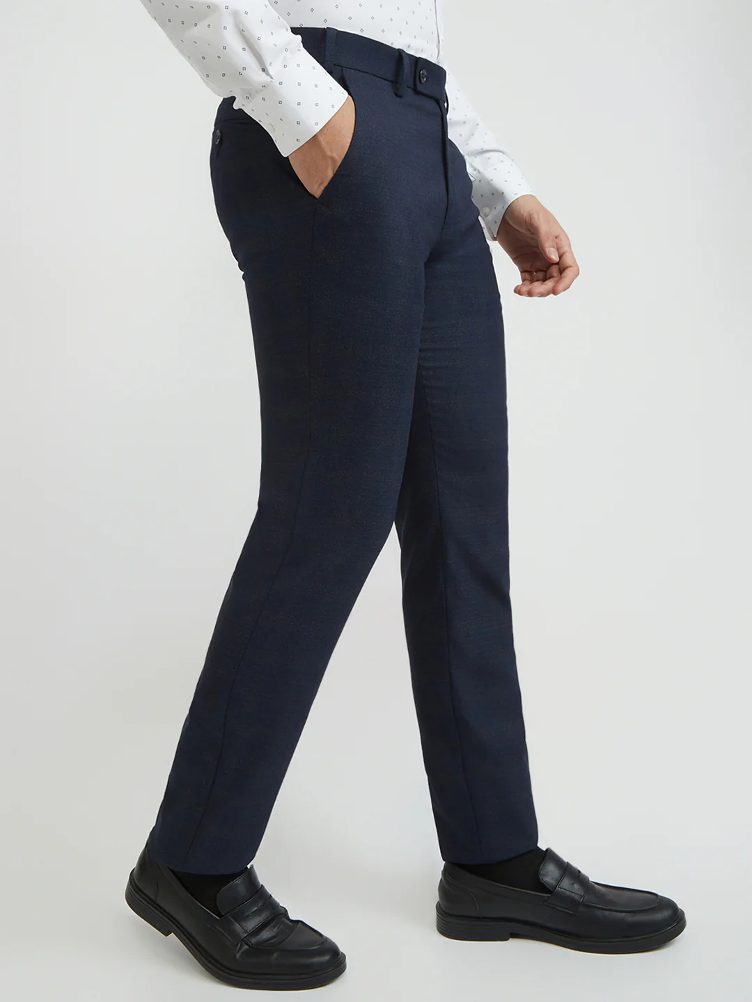 Park Avenue Men Blue Solid Slim Fit Polyester Blend Trouser