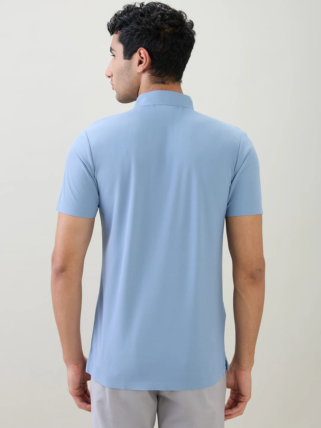 Park Avenue Men Blue Solid Slim Fit Polyester Half Sleeve T-Shirt - Image 4