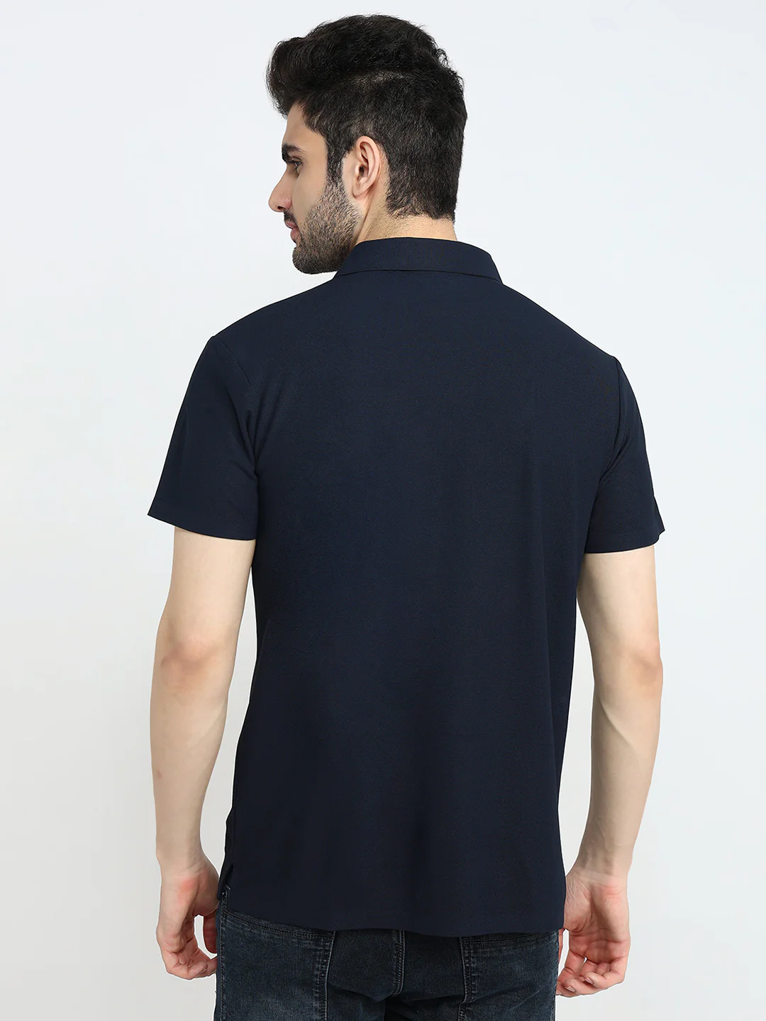 Park Avenue Men Blue Solid Slim Fit Polyester Half Sleeve T-Shirt - Image 4