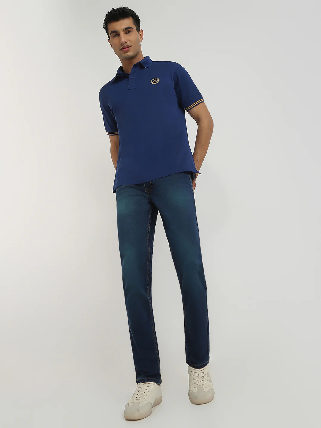 Park Avenue Men Blue Solid Super Slim Fit Cotton Blend Jeans - Image 5