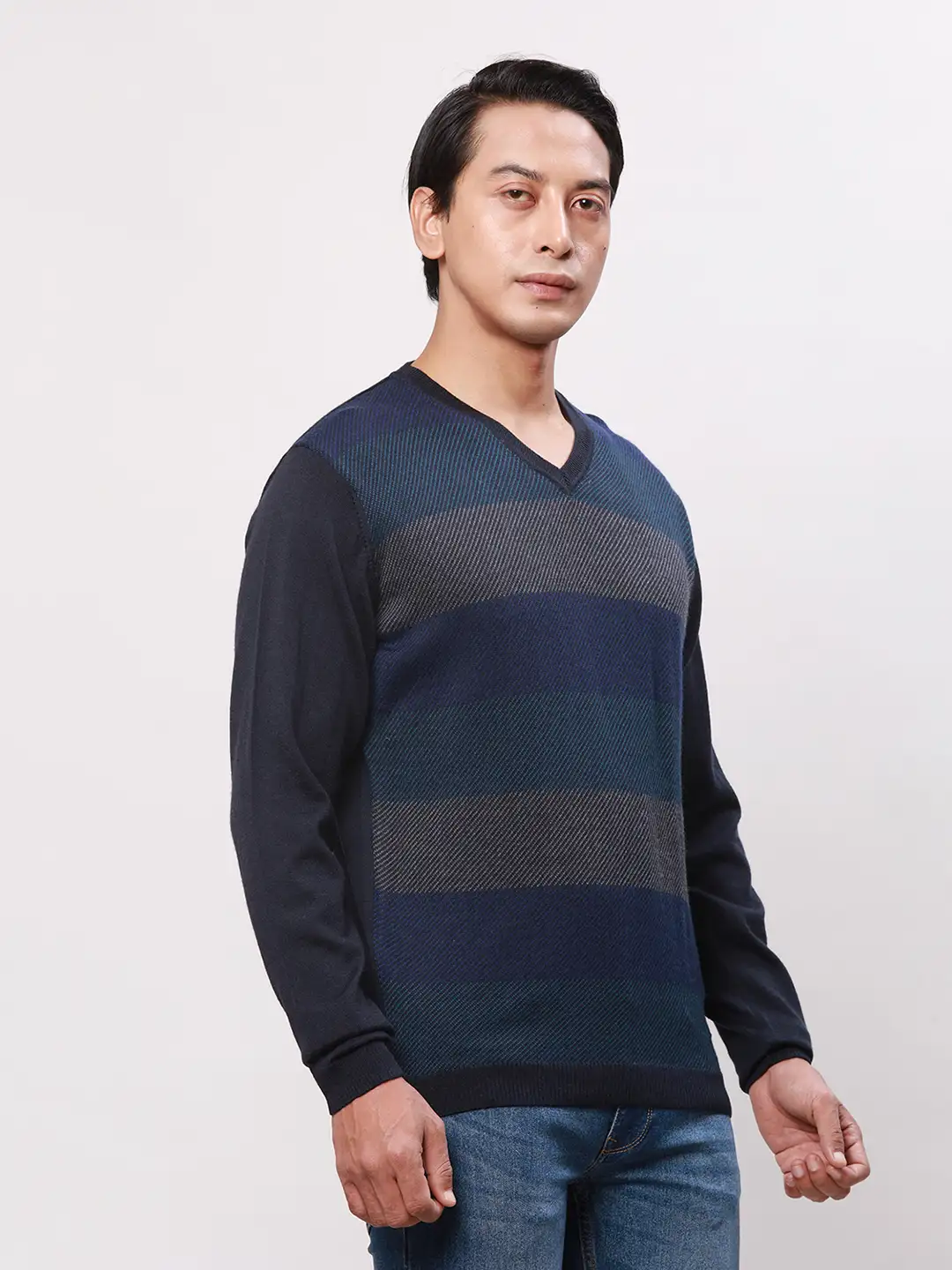 Park Avenue Men Blue Stripe Regular Acrylic Blend Full Sleeve Pullover - Image 2
