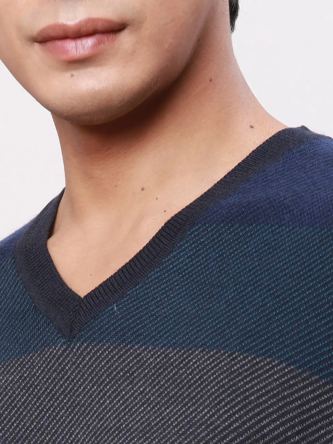 Park Avenue Men Blue Stripe Regular Acrylic Blend Full Sleeve Pullover - Image 6