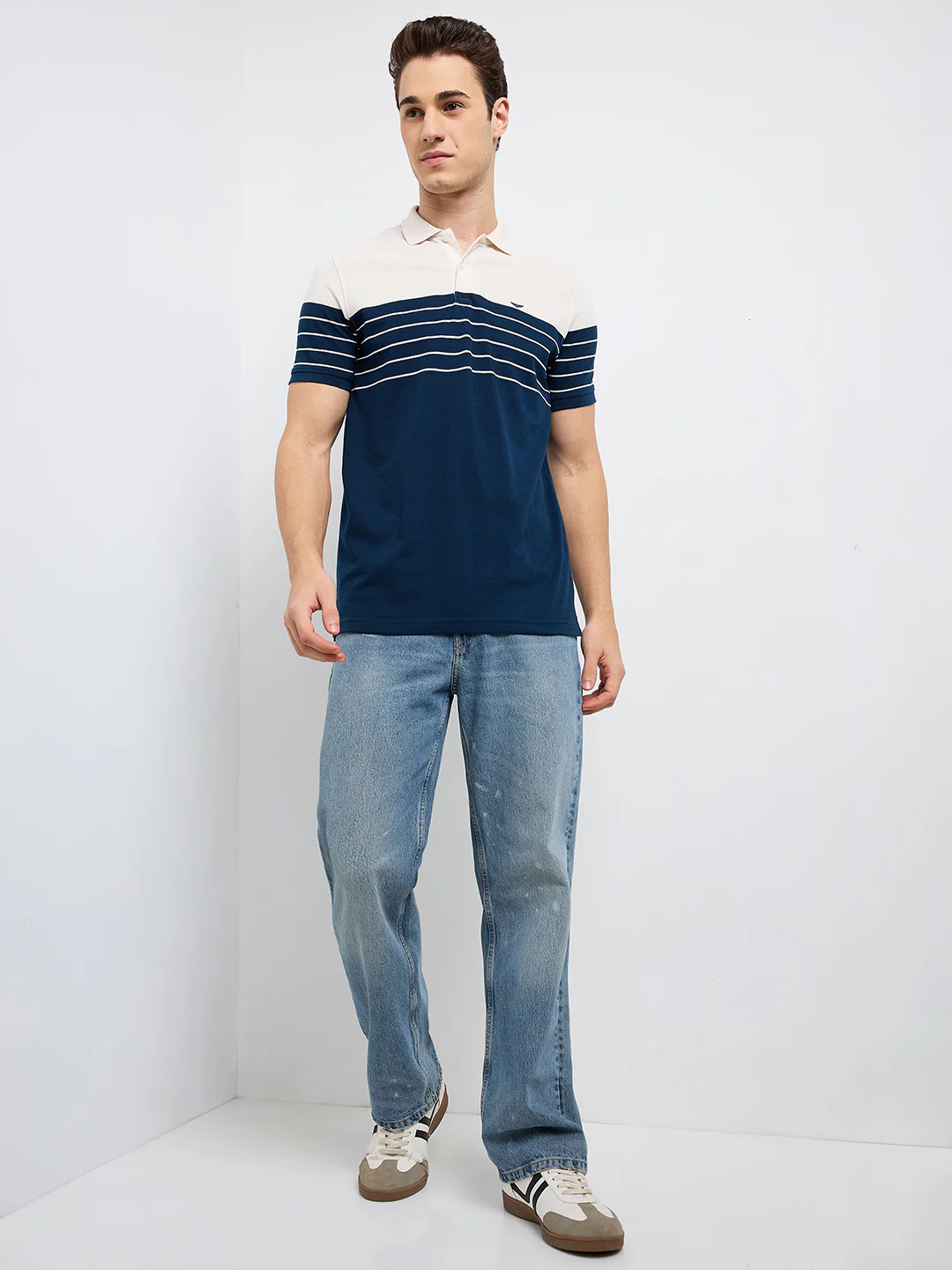 Park Avenue Men Blue Stripe Slim Fit Cotton Blend T-Shirt - Image 5