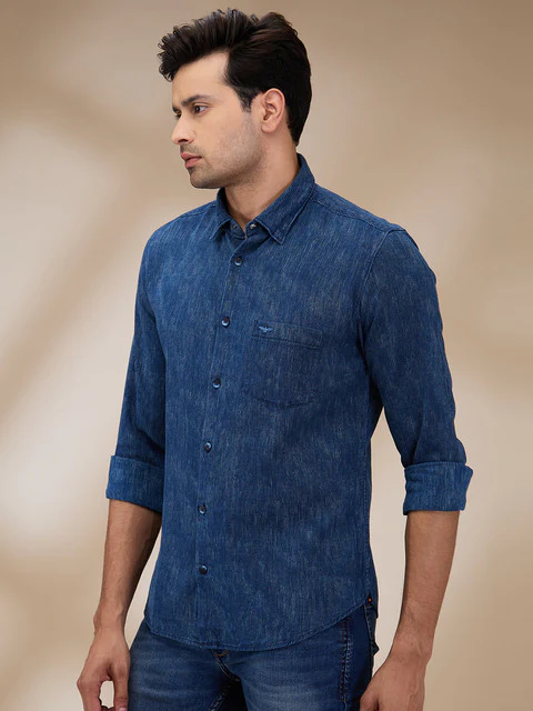 Park Avenue Men Blue Stripe Slim Fit Cotton Shirt - Image 3