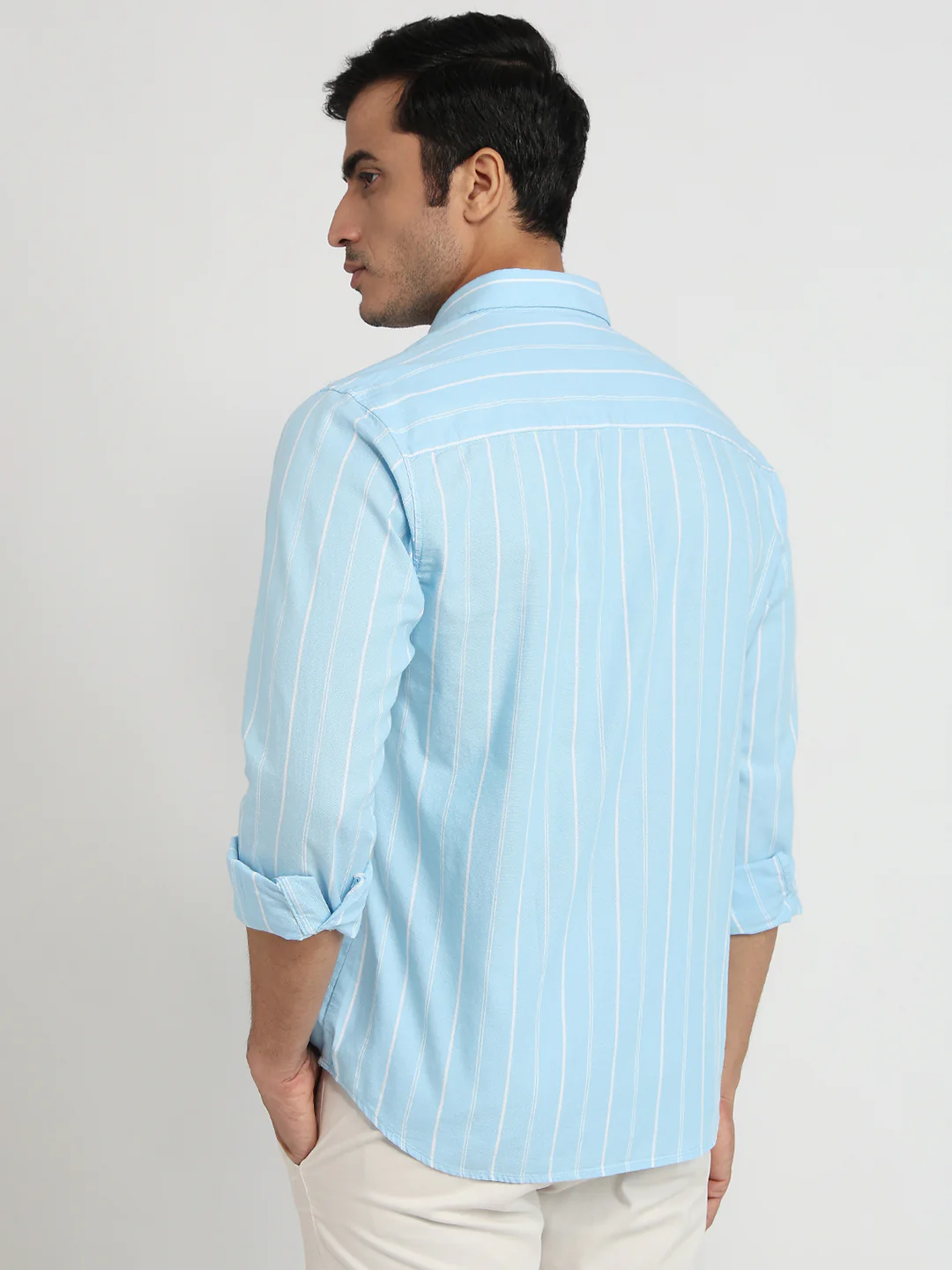 Park Avenue Men Blue Stripe Slim Fit Cotton Shirt - Image 4