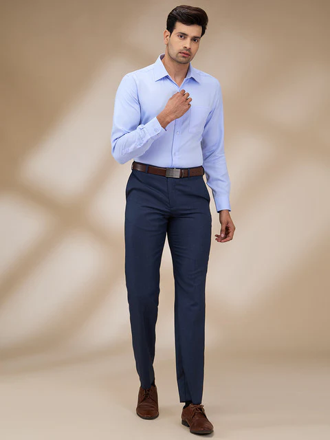 Park Avenue Men Blue Structure Regular Fit Cotton Shirt - Image 2