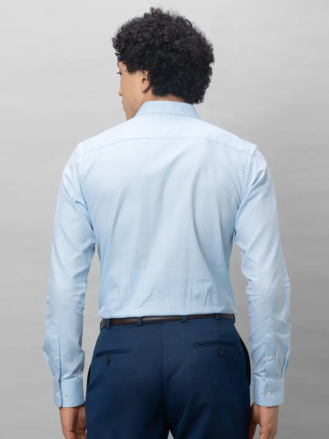 Park Avenue Men Blue Structure Slim Fit Cotton Shirts - Image 4