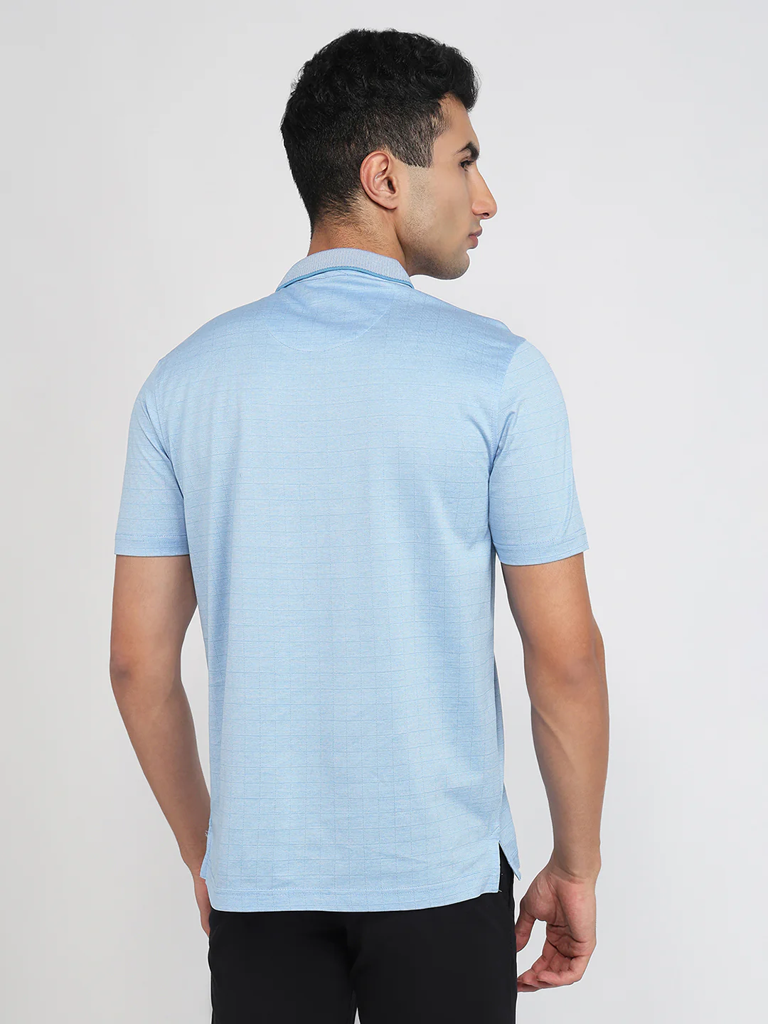 Park Avenue Men Blue Structure Slim Fit Cotton T-shirt - Image 4