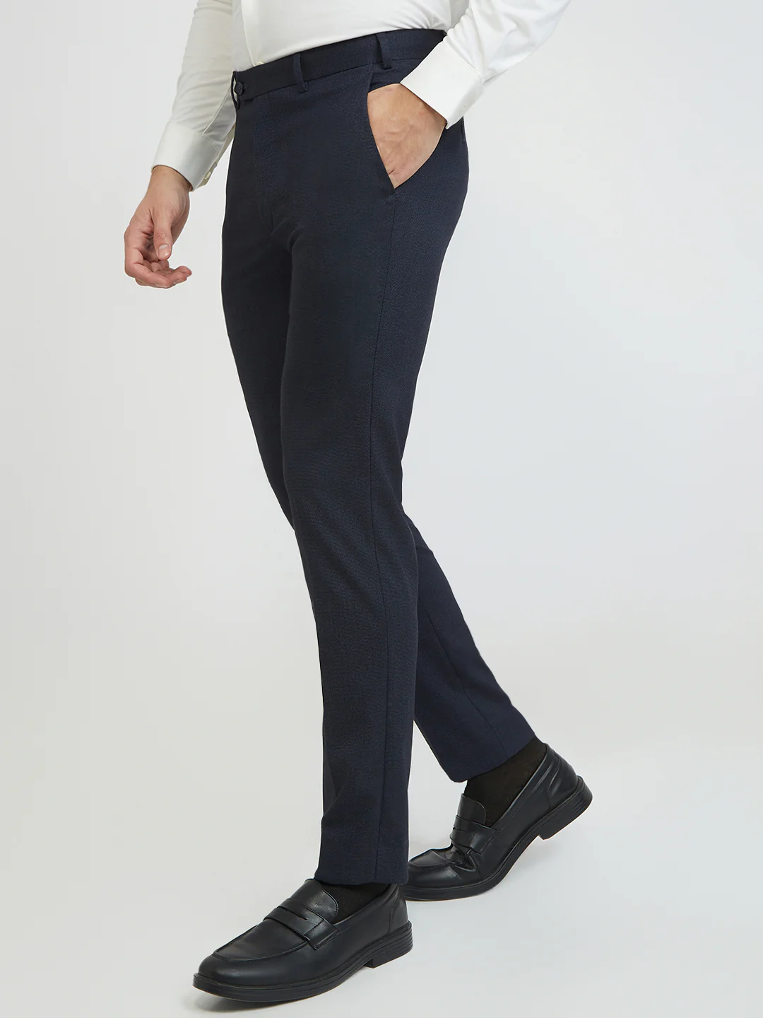 Park Avenue Men Blue Twill Super Slim Fit Polyester Blend Trouser - Image 3