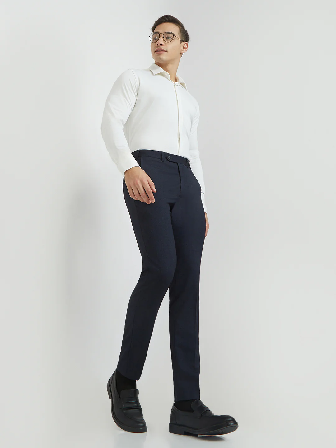 Park Avenue Men Blue Twill Super Slim Fit Polyester Blend Trouser - Image 5
