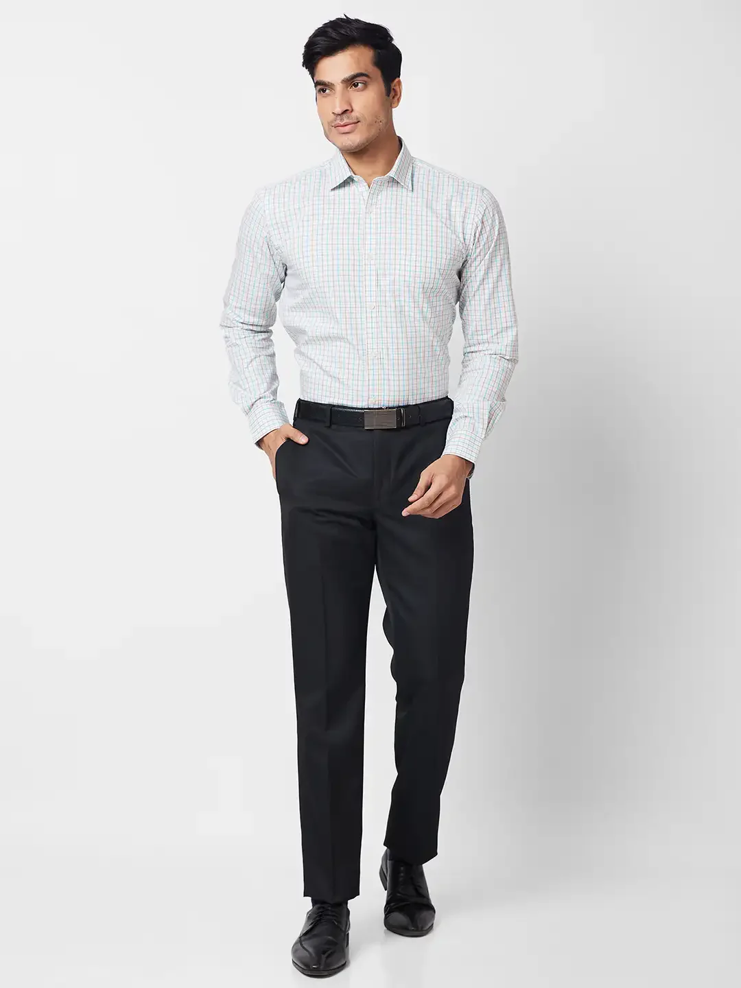 Park Avenue Men White Checks Slim Fit Cotton Formal Shirt - Image 5
