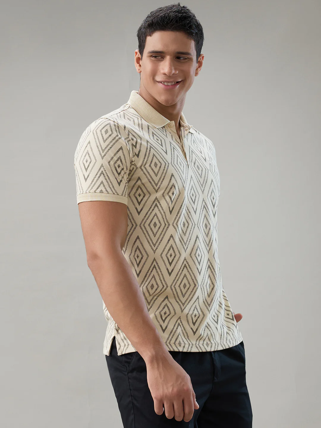 Park Avenue Men Brown Printed Slim Fit Cotton Blend T-Shirt - Image 2