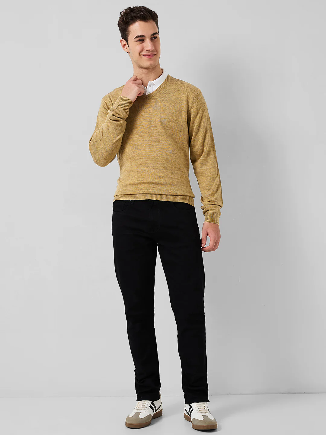 Park Avenue Men Brown Solid Regular Fit Acrylic Sweaters - Image 4