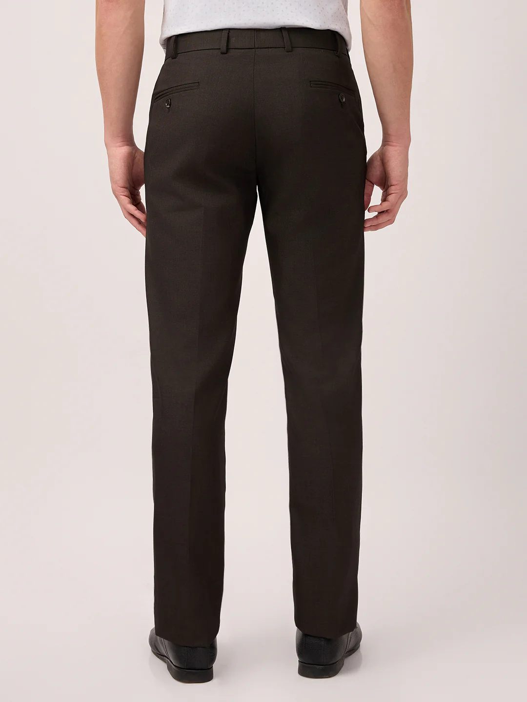 Park Avenue Men Brown Solid Regular Fit Polyester Blend Trouser - Image 4
