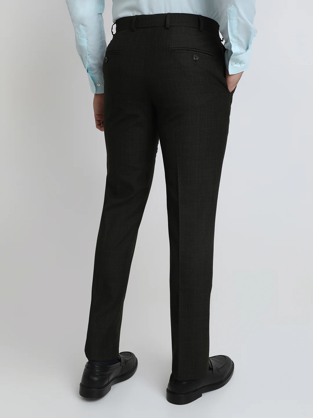 Park Avenue Men Brown Solid Regular Fit Polyester Blend Trouser - Image 4