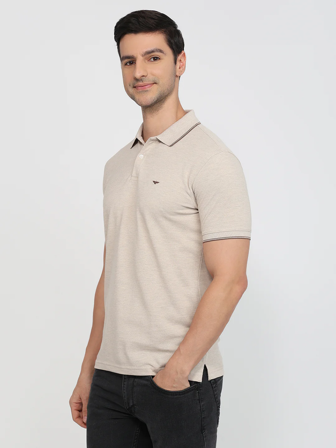 Park Avenue Men Brown Solid Slim Fit Cotton Blend T-Shirt - Image 2