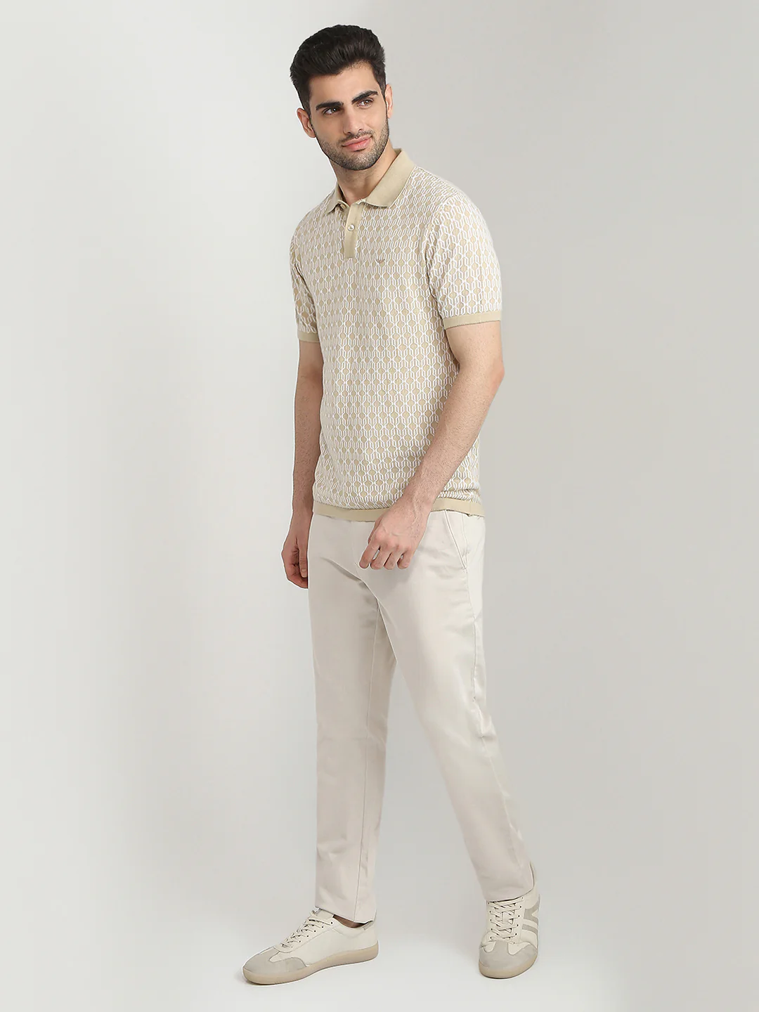 Park Avenue Men Brown Solid Slim Fit Cotton T-Shirt - Image 5