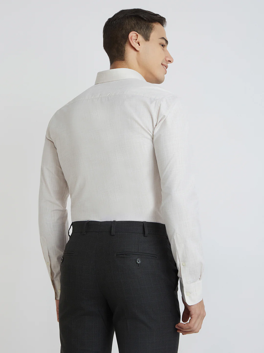 Park Avenue Men Brown Solid Slim Fit Polyester Blend Shirt - Image 4