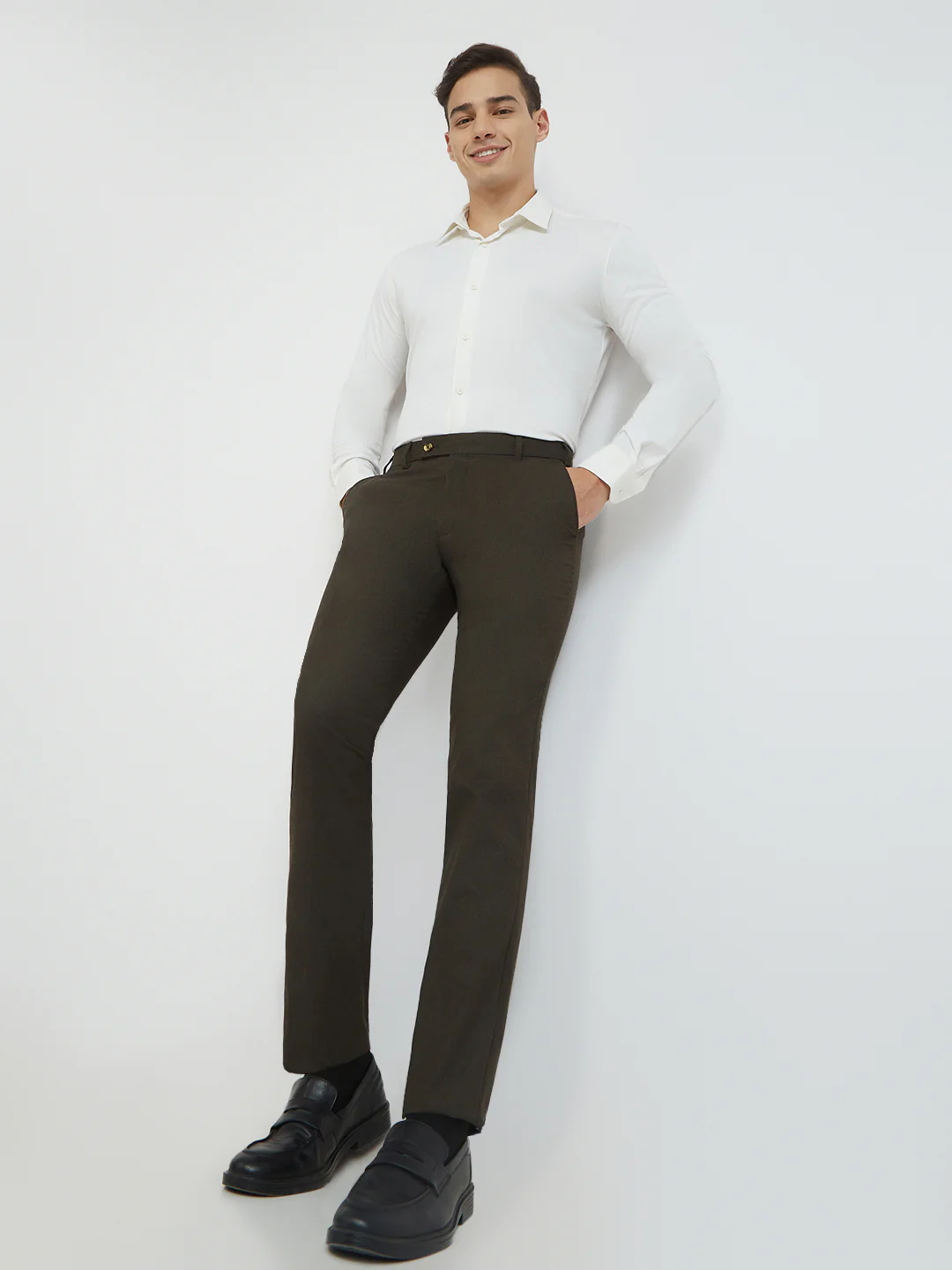 Park Avenue Men Brown Solid Slim Fit Polyester Blend Trouser - Image 5