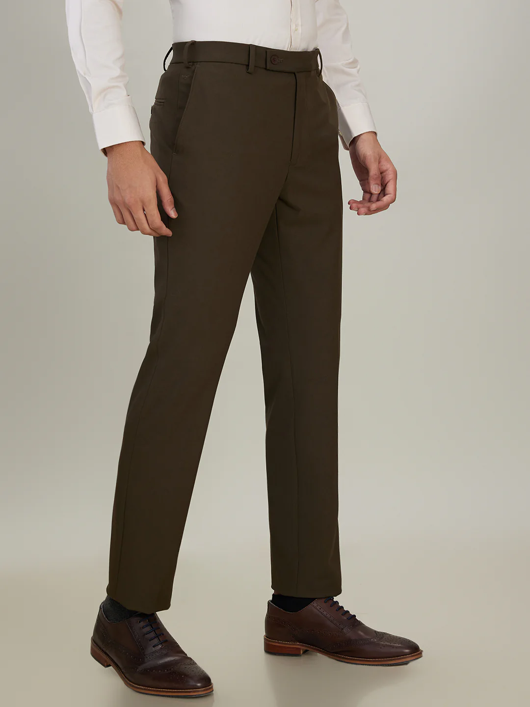 Park Avenue Men Brown Solid Slim Fit Polyester Blend Trouser - Image 3