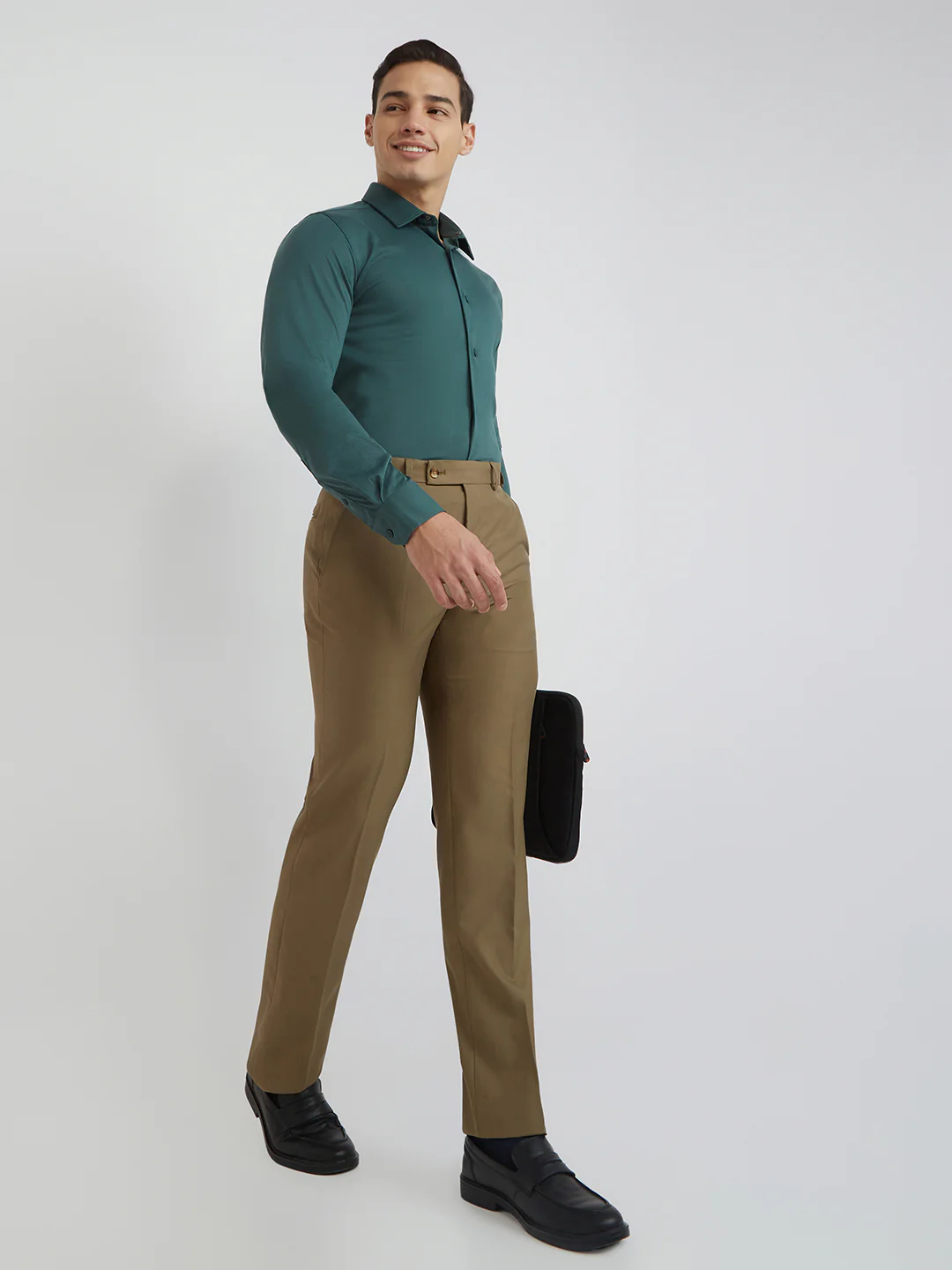 Park Avenue Men Brown Smart Fit Solid Trouser - Image 6