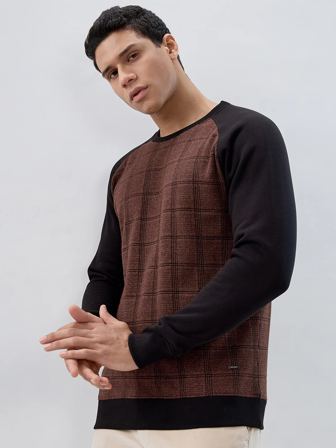 Park Avenue Men Brown Structure Slim Fit Cotton Blend Sweatshirt - Image 3