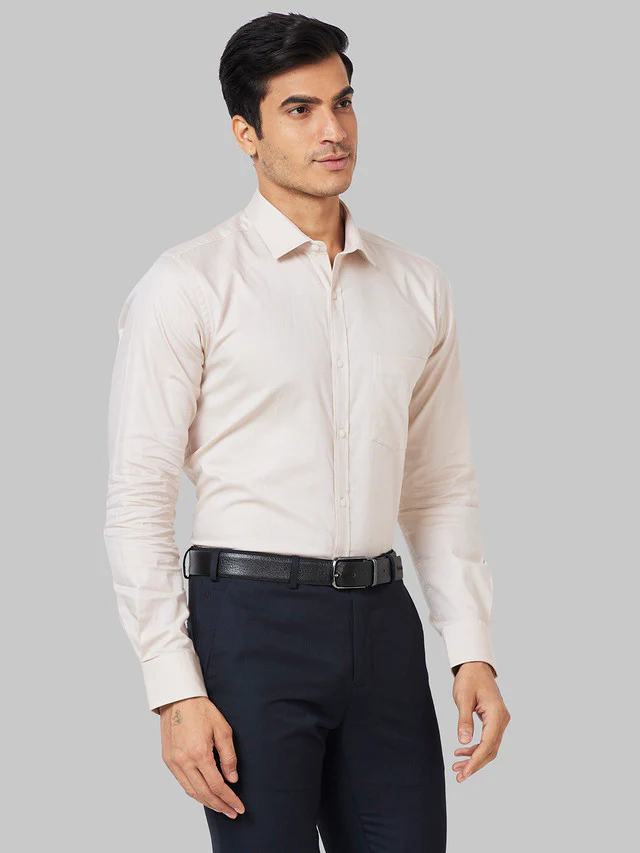 Park Avenue Men Brown Structure Slim Fit Cotton Formal Shirt - Image 2