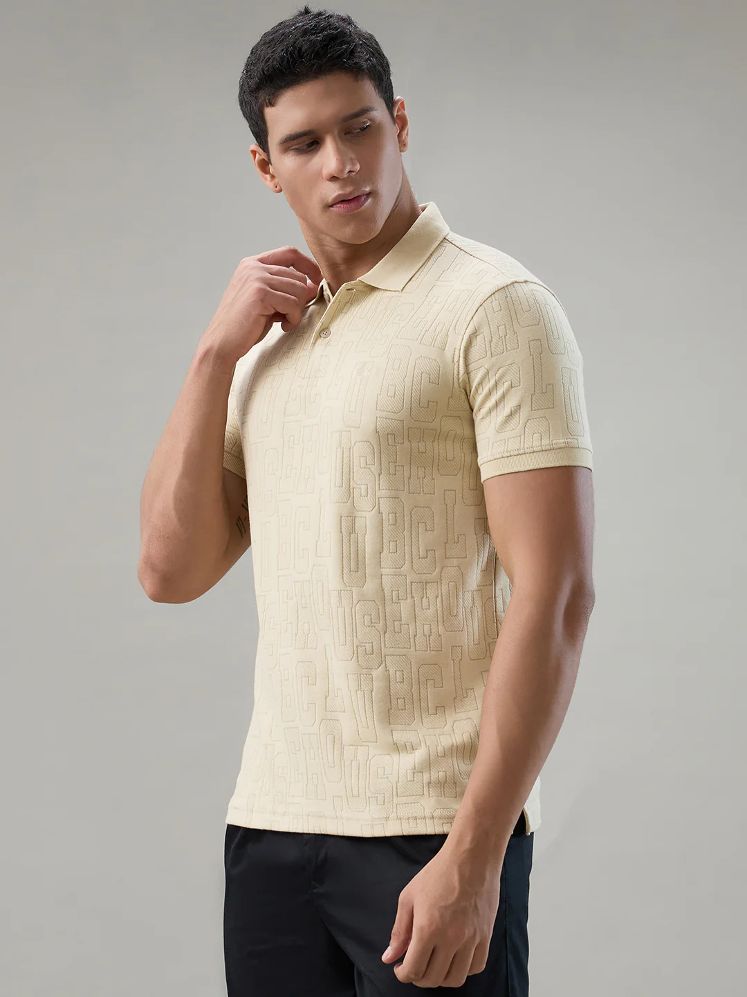 Park Avenue Men Brown Structure Slim Fit Cotton T-Shirt - Image 3