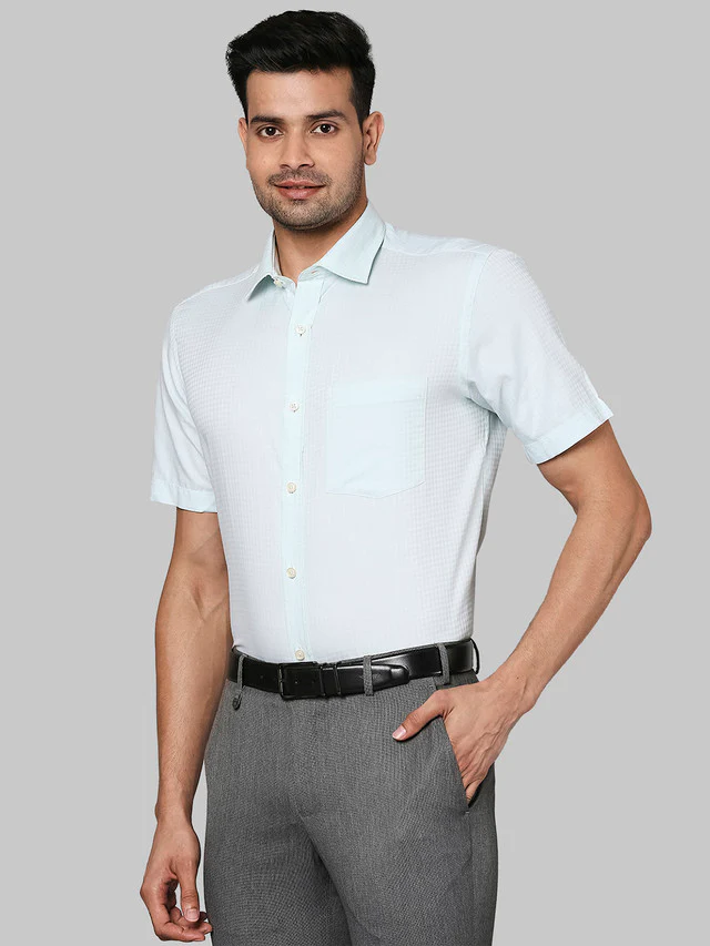 Park Avenue Men Green Checkered Regular Fit Full Sleeve Semi Cut Away Collar Shirt - Image 3