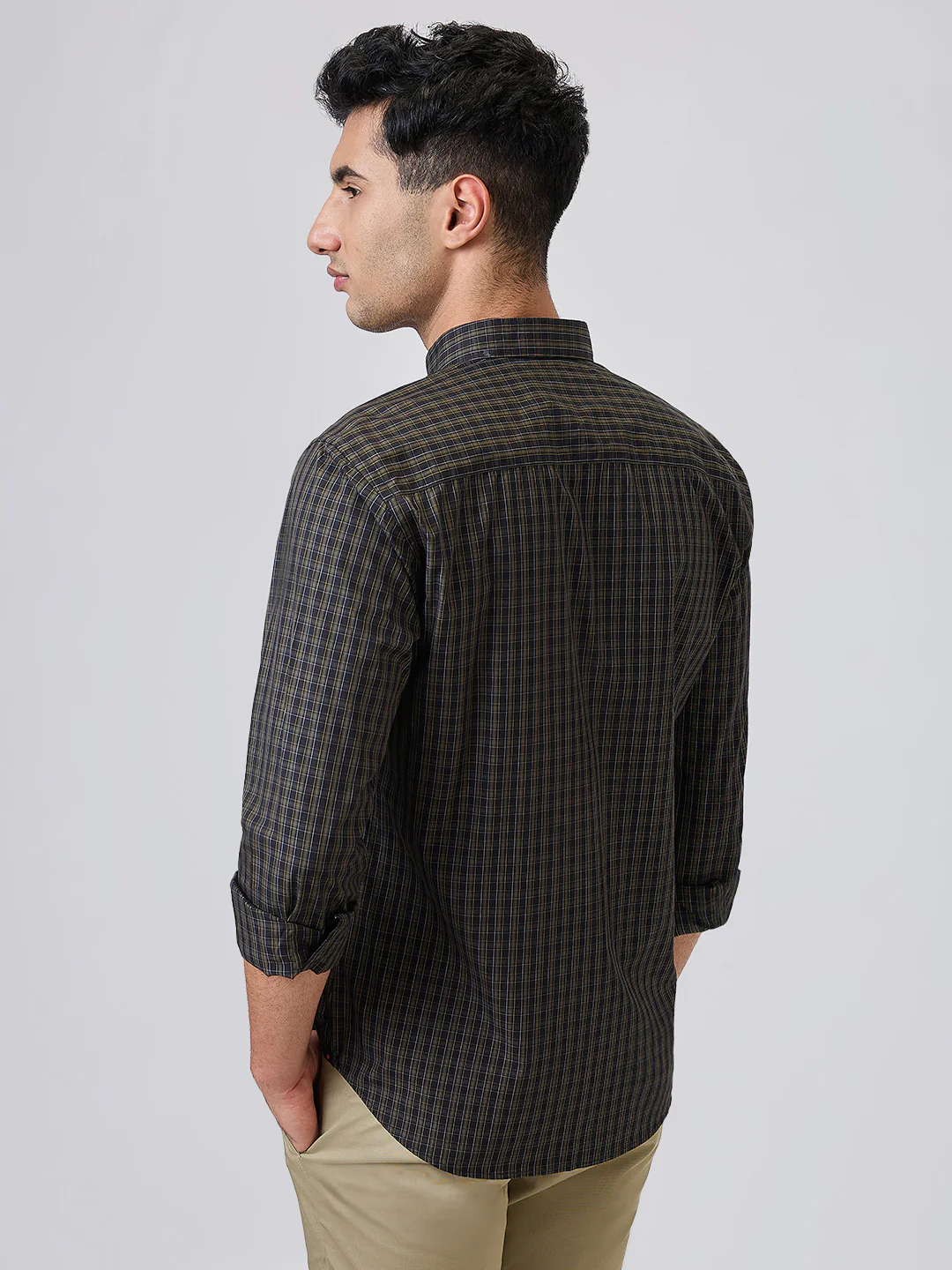 Park Avenue Men Green Checks Slim Fit Cotton Blend Shirt - Image 4