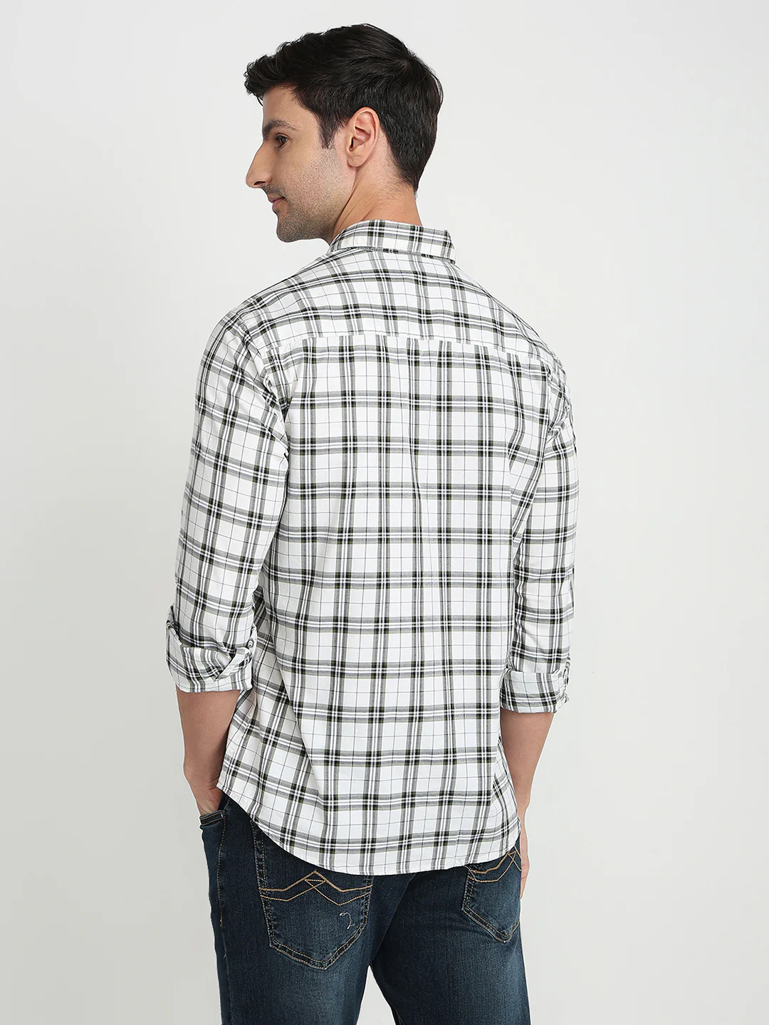 Park Avenue Men Green Checks Slim Fit Cotton Full Sleeve Casual Shirt - Image 4