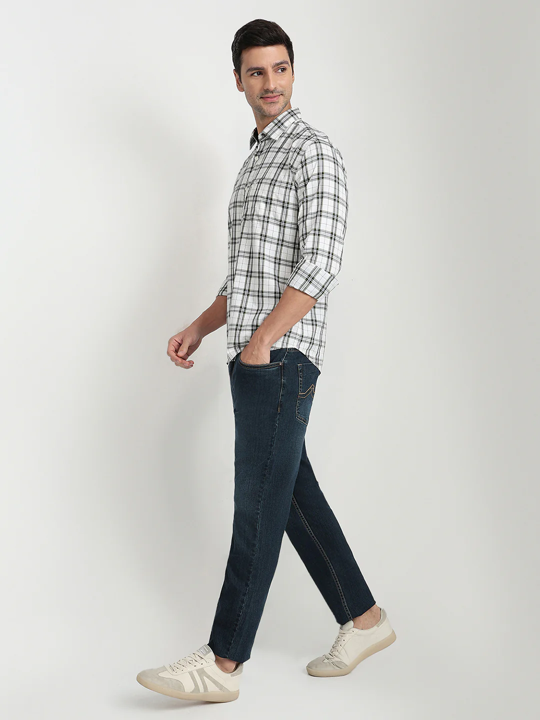 Park Avenue Men Green Checks Slim Fit Cotton Full Sleeve Casual Shirt - Image 5