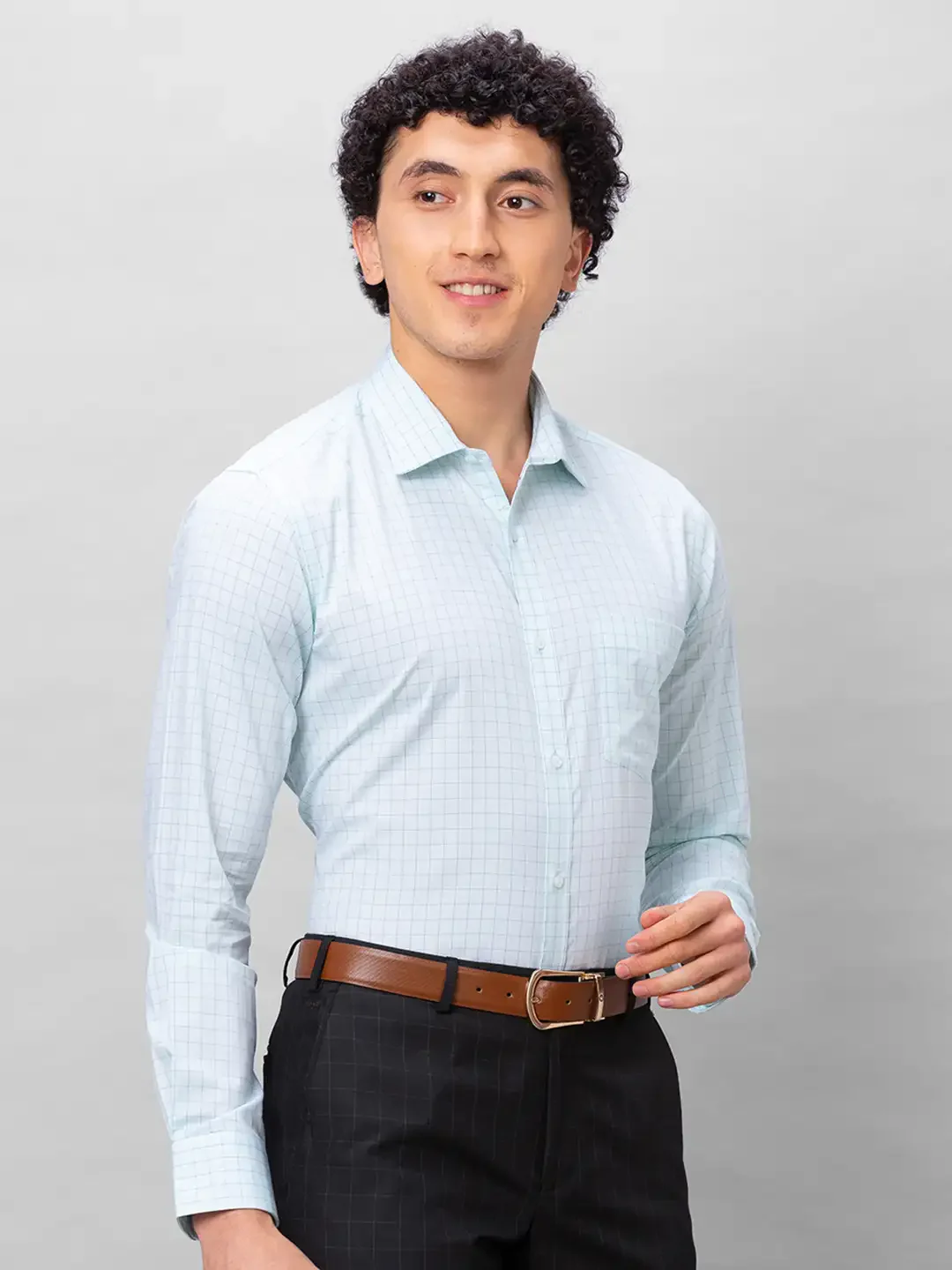 Park Avenue Men Green Checks Slim Fit Cotton Shirt - Image 2