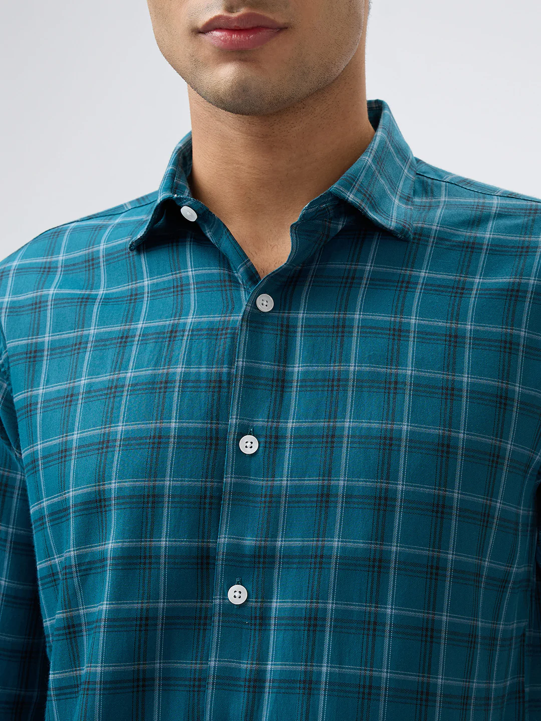 Park Avenue Men Green Checks Slim Fit Polyester Blend Casual Shirt - Image 7