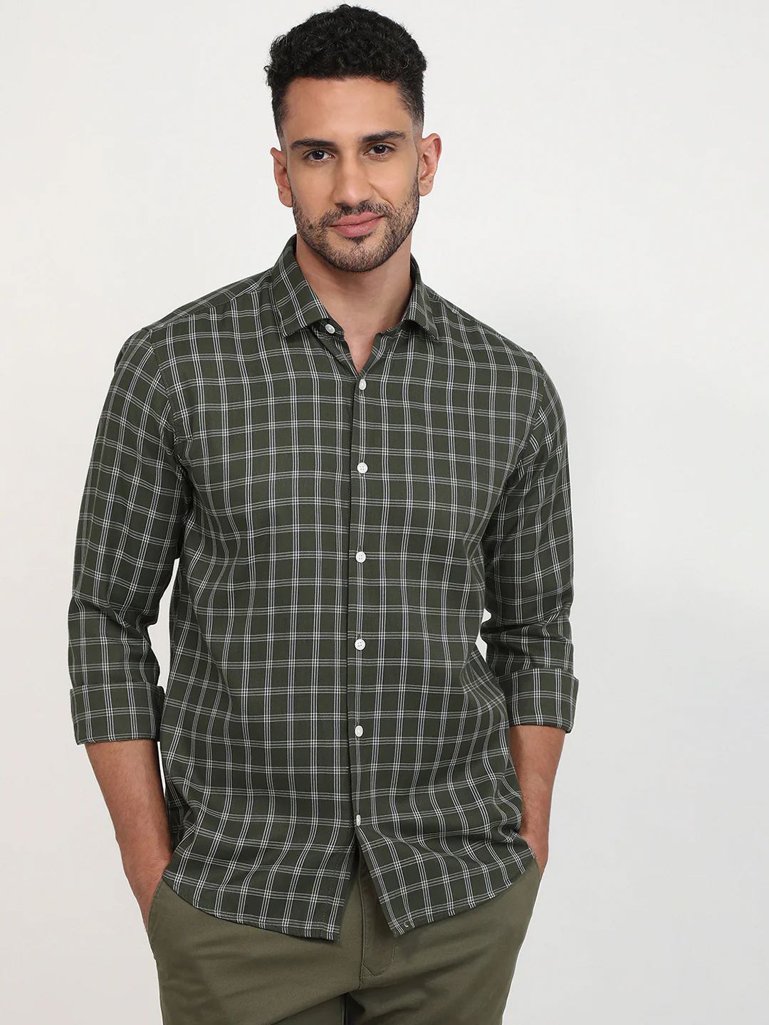 Park Avenue Men Green Checks Slim Fit Polyester Blend Casual Shirt