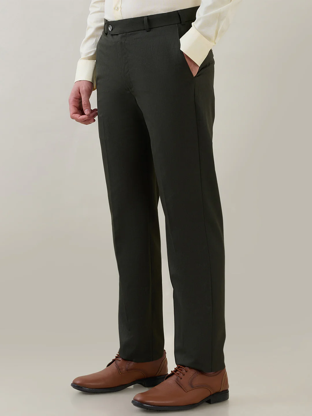 Park Avenue Men Green Checks Smart Fit Polyester Blend Trouser - Image 3