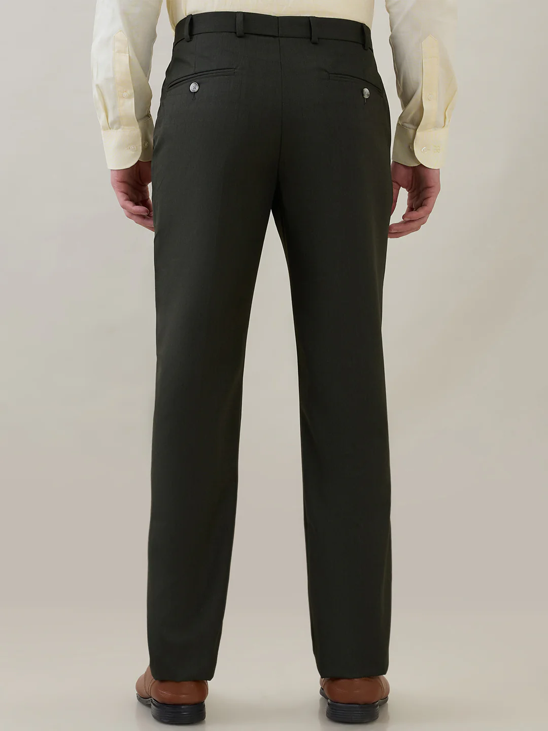 Park Avenue Men Green Checks Smart Fit Polyester Blend Trouser - Image 4